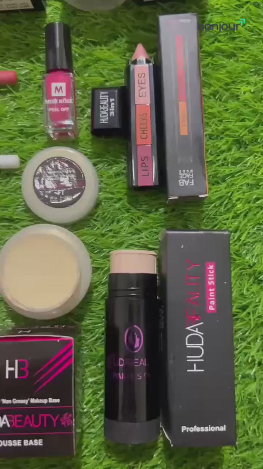 17 in 1 Makeup Deal - Complete Beauty Kit With 17 Pcs Essential